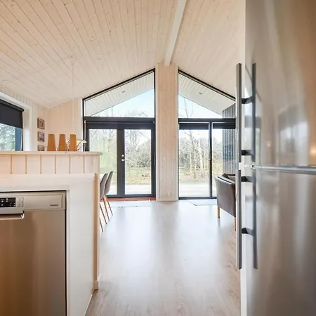 בית נופש Lovely In With Kitchen